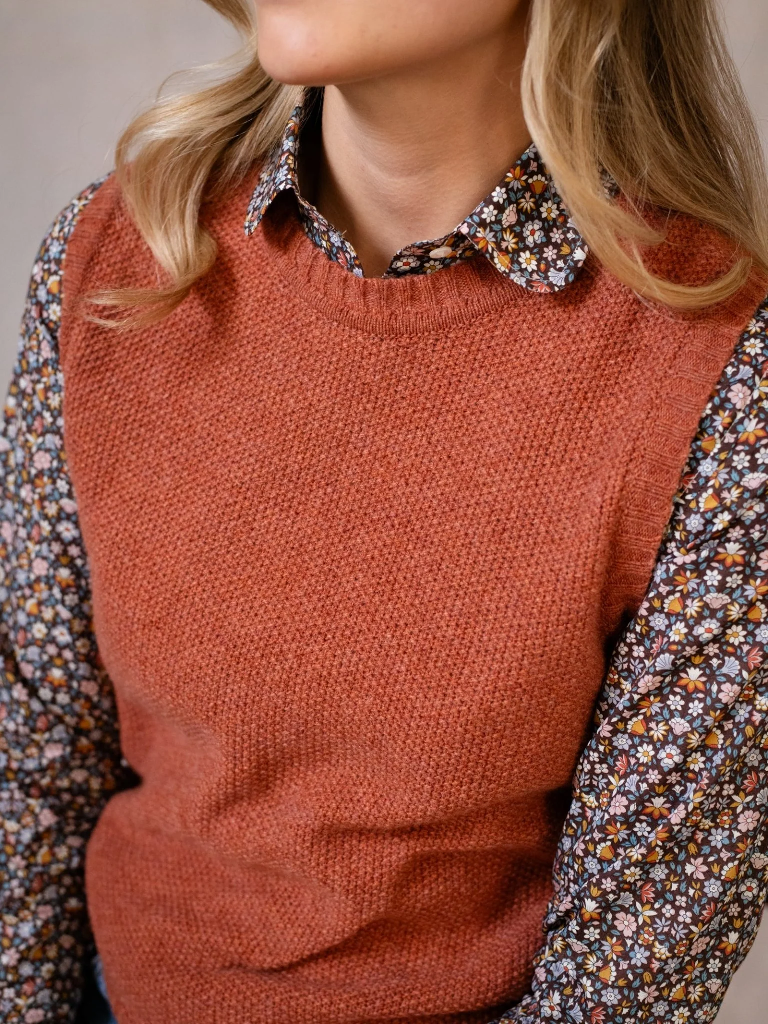 Moss Stitch Crew Tank - Image 4