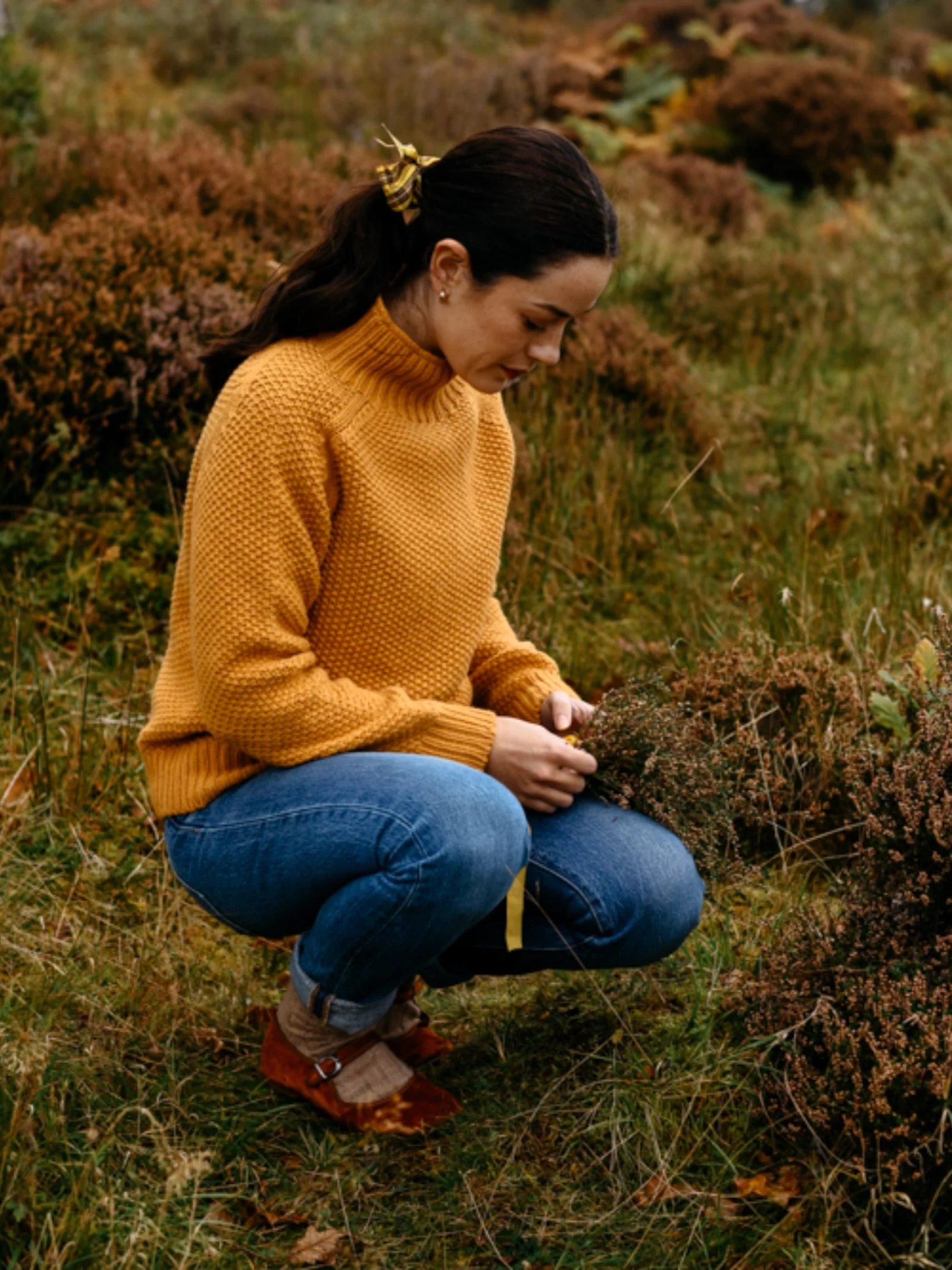 Auld Stock Chunky Moss Stitch Polo Jumper - Image 6