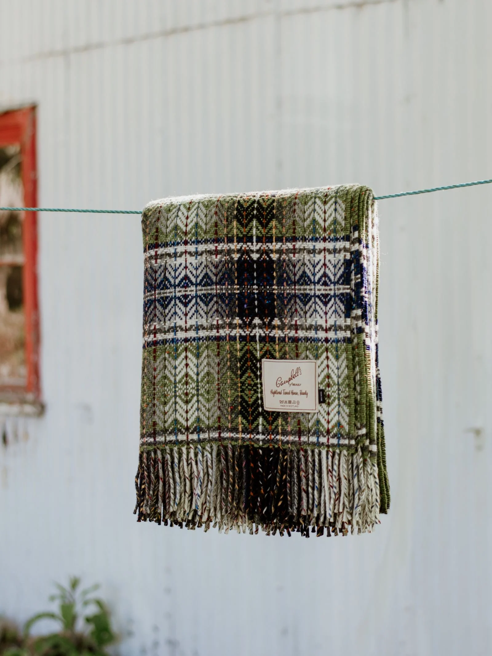 Wyvis Lambswool Throw - Image 2