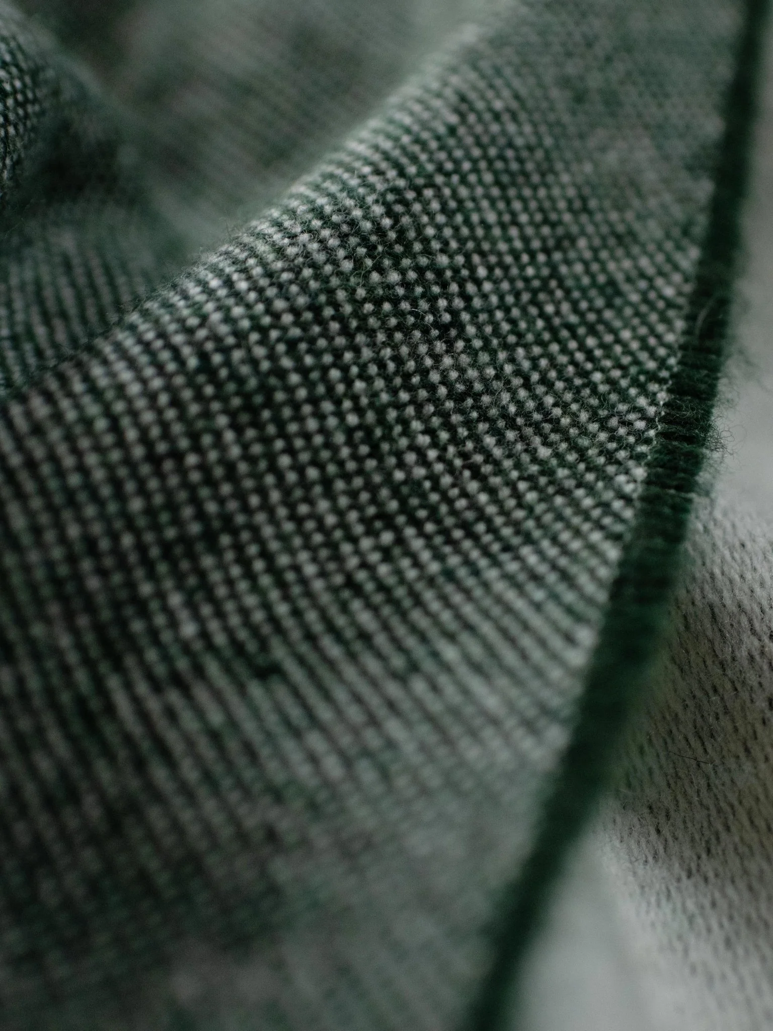 Land Rover Defender Jacquard Throw - Image 6