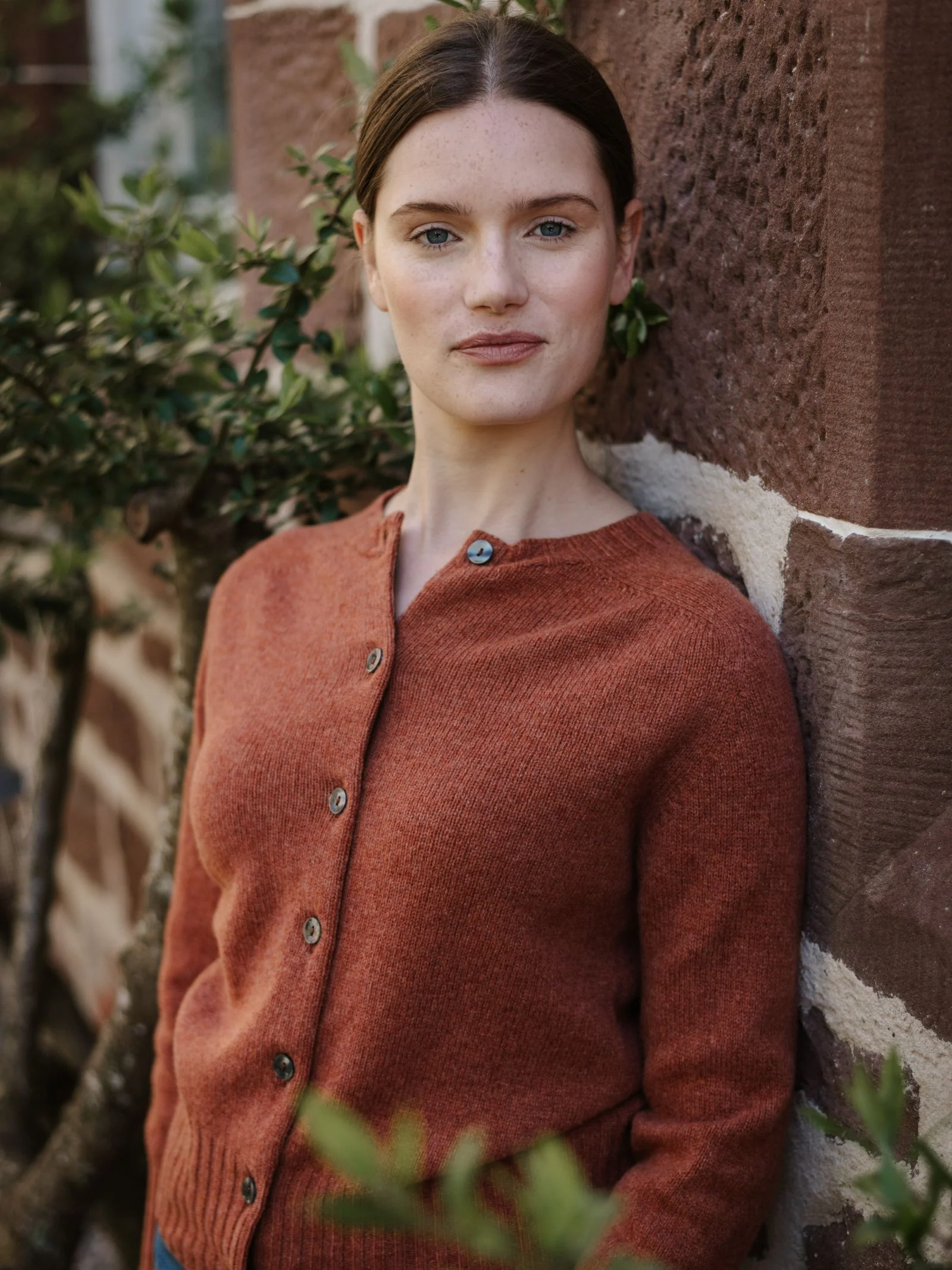 Geelong Lambswool Crew Cardigan - Image 9