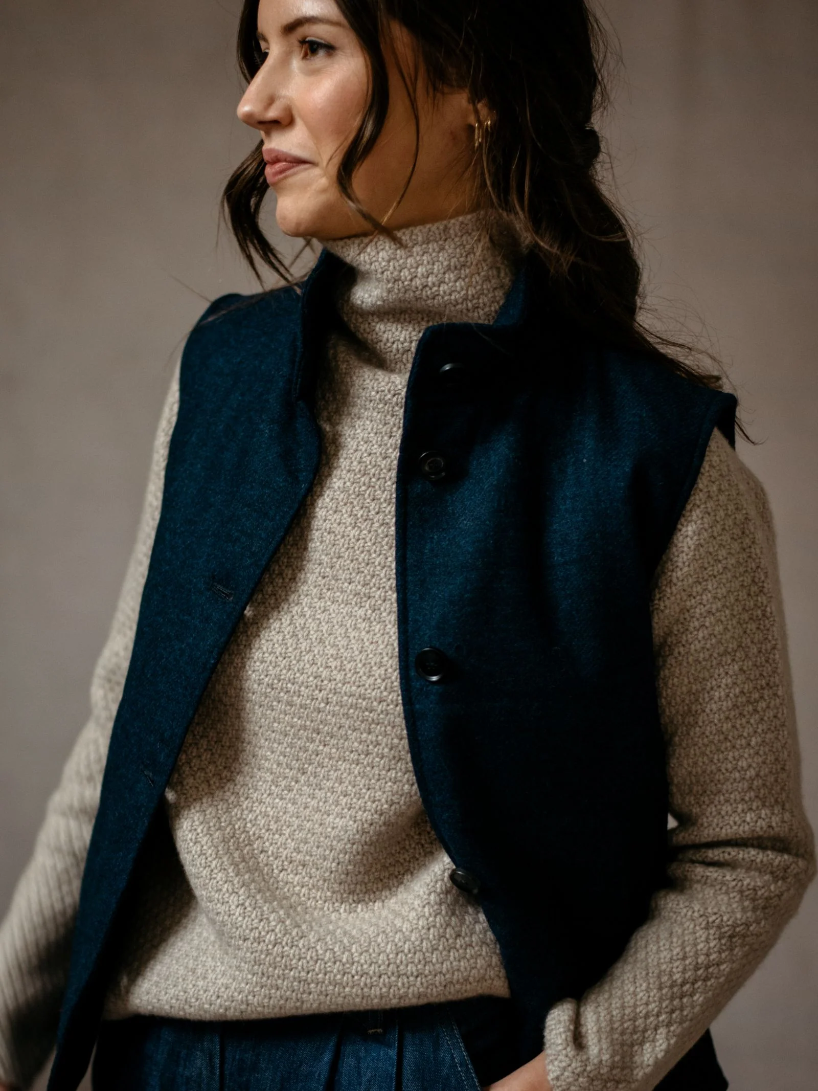 Auld Stock Quilted Buttoned Gilet - Image 2