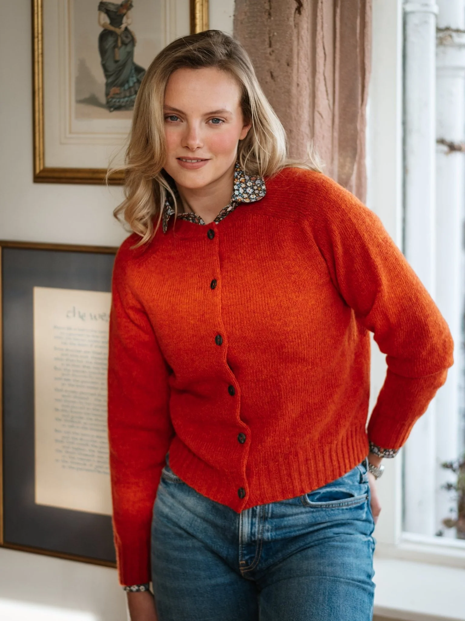 Shetland Cropped Cardigan - Image 7